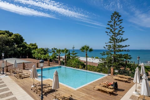 Pool view, Sea view, Swimming pool