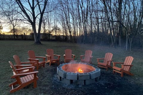 Modern Log Cabin with Vineyard Views Cabin in Seneca Lake