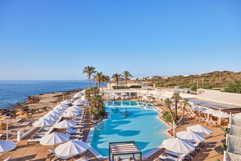 Natural landscape, Pool view, Sea view, Swimming pool