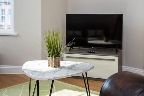 Whitey Bay Coastal Bliss Apartment in Whitley Bay