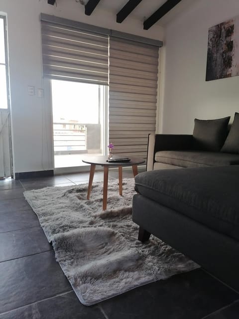 Communal lounge/ TV room, Living room, Seating area