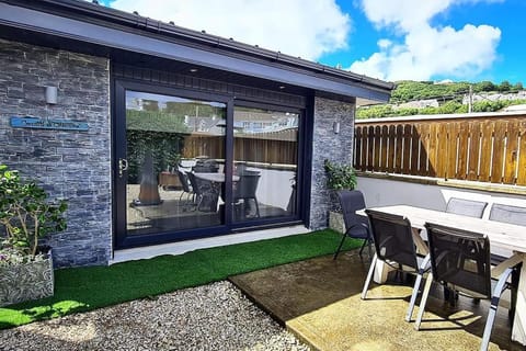 Coastal Heaven Downings Apartment in Downings