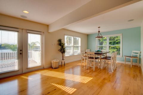 Luxe Spring Hill Home with Patio and Dock! House in Hernando Beach