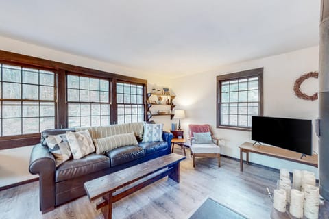 Vermont Meadow House House in Vermont