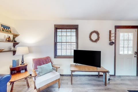 Vermont Meadow House House in Vermont