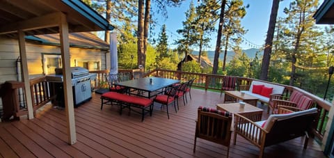 Narrow Escape - Close to Lake and Slopes House in Big Bear