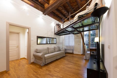 TV and multimedia, Living room, Seating area, internet