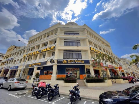 Property building, Location
