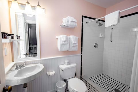 King Suite at Curry Mansion with Heated Pool! Inn in Key West