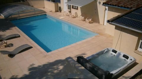 Le cocon Apartment in Provence-Alpes-Côte d'Azur