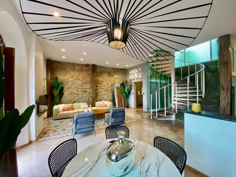 Living room, Seating area, Dining area