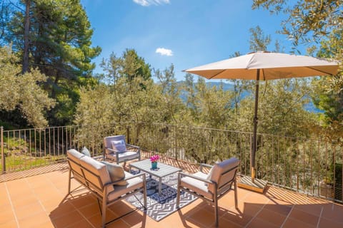 View (from property/room), Balcony/Terrace, Other