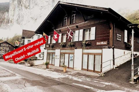 Chalet Maithili Lauterbrunnen -152-Year-Old Majestic Chalet Chalet in Lauterbrunnen