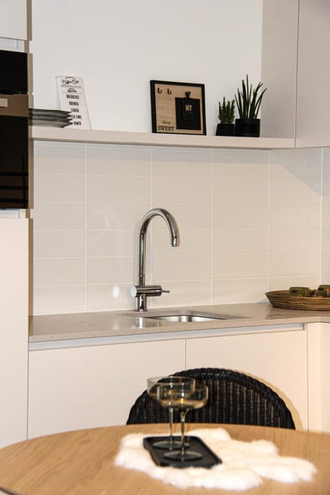 Crystal Residences - Luxurious Seaside Apartments Apartment in Ostend