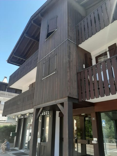 Beau duplex lumineux à la montagne Nice flat just underneath MtBlanc Apartment in Les Houches