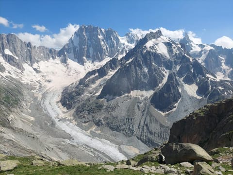 Beau duplex lumineux à la montagne Nice flat just underneath MtBlanc Apartment in Les Houches
