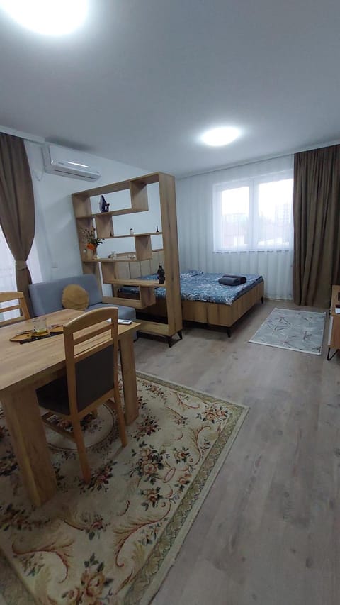 Bed, Photo of the whole room, Dining area, hair dresser, air conditioner