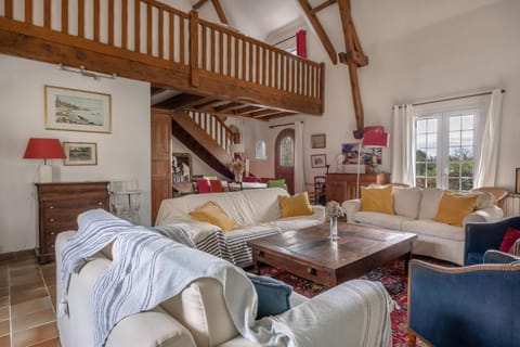 Communal lounge/ TV room, Living room