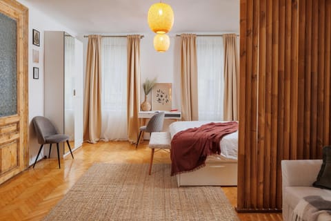 Bed, Living room, Photo of the whole room, Seating area, Bedroom, wardrobe