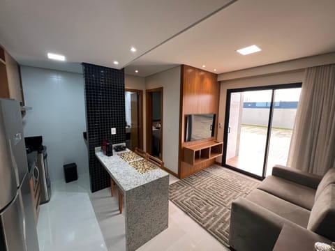TV and multimedia, Kitchen or kitchenette, Living room, Seating area