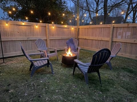 New Listing - Serene 3BR home in Historic Norcross House in Norcross