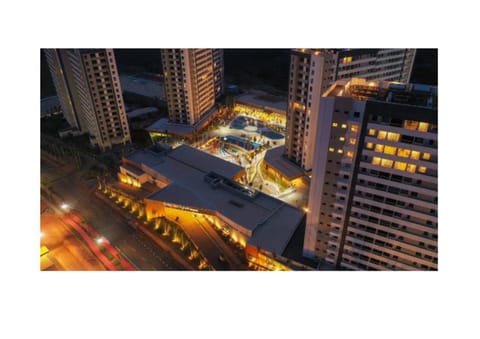 Property building, Night, Bird's eye view, Evening entertainment, Location