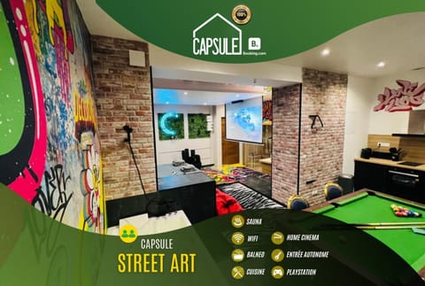 Billiard, Game Room