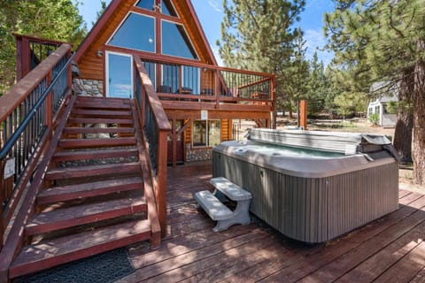 Lakefront Bear Cove - On the Lake House in Big Bear