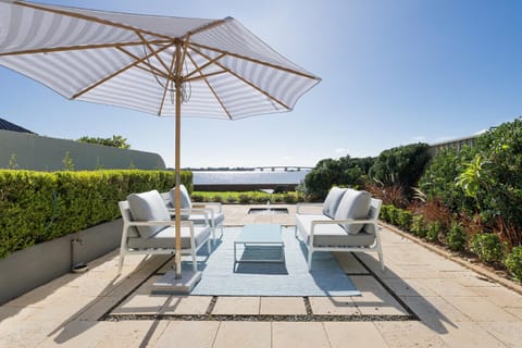 Garden, Balcony/Terrace