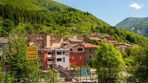 Property building, Day, Natural landscape, Mountain view