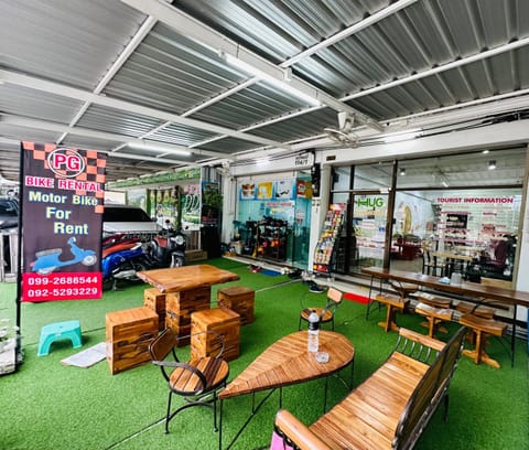 Seating area