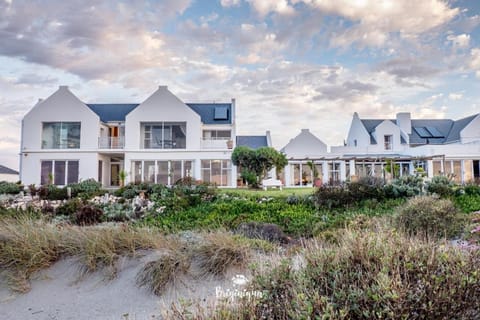 Property building, Natural landscape