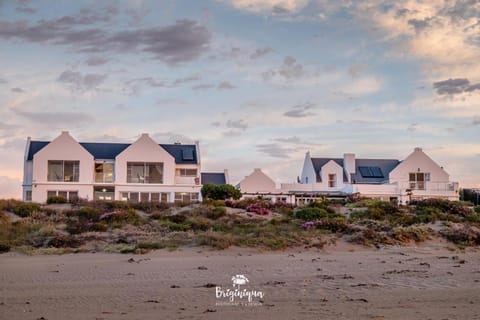 Property building, Beach, Sea view