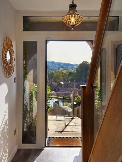 Day, Natural landscape, View (from property/room), Balcony/Terrace, Mountain view