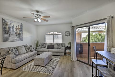 Families and Dogs Welcome! Phoenix Condo with Pool Apartment in Avondale