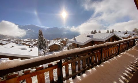 B L A C K B I R D V E R B I E R Trés rare et exclusif penthouse de 160 m2 Apartment in Riddes