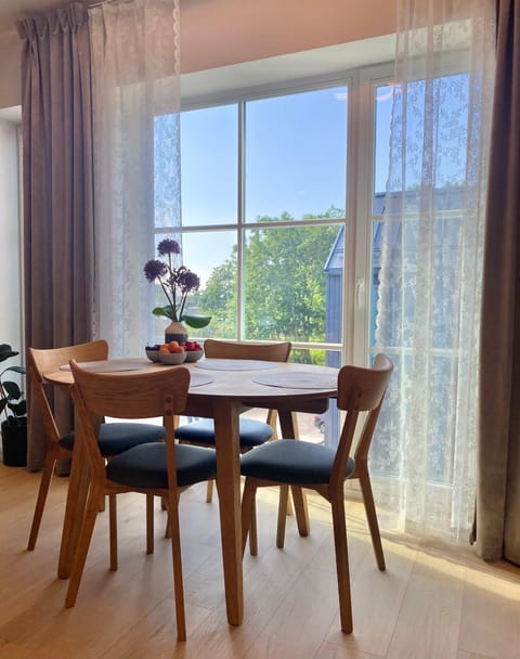View (from property/room), Dining area