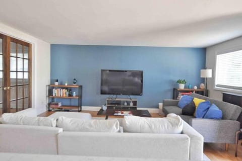 Housepitality - Top Choice Flat - Location House in Ohio