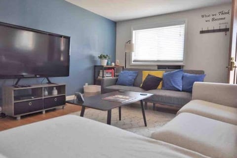 Housepitality - Top Choice Flat - Location House in Ohio