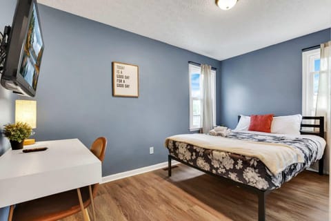 The Lucky 7's Inn-5 Beds House in Ohio