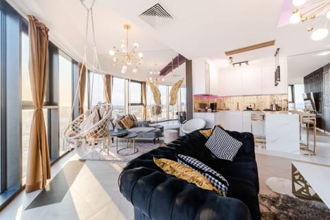 View (from property/room), Living room, Seating area