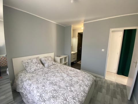 Chambre chez Marjorie Vacation rental in Brest