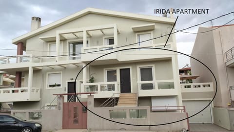 Property building, Day, Neighbourhood