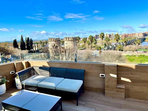 View (from property/room), Balcony/Terrace
