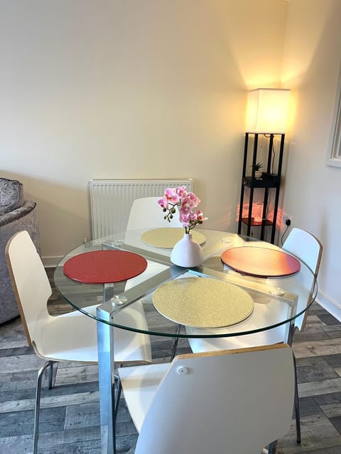 Spacious two bedrooms apartment for business and holiday Apartment in Portsmouth