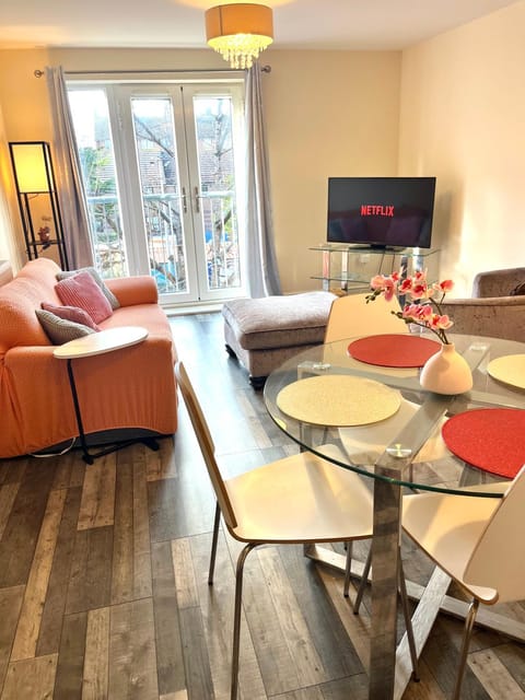 Spacious two bedrooms apartment for business and holiday Apartment in Portsmouth