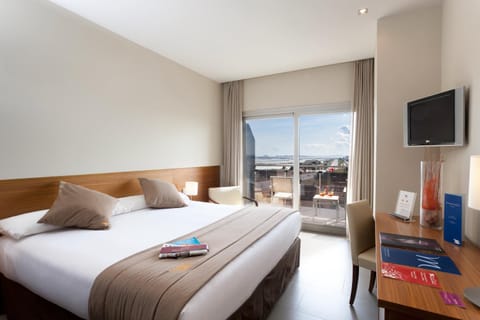 View (from property/room), Photo of the whole room