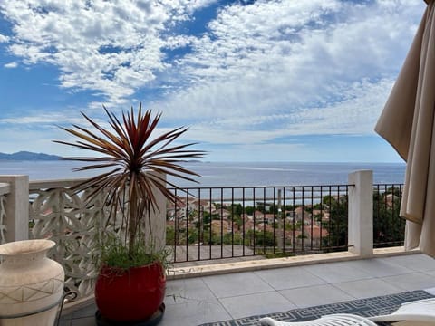 Patio, Balcony/Terrace, Sea view