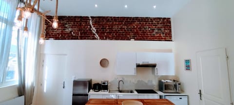 5 Spacieux, chaleureux, hyper centre 300m de la mer Apartment in Dieppe