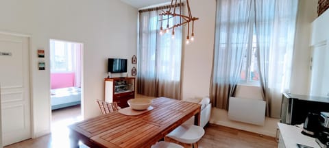 5 Spacieux, chaleureux, hyper centre 300m de la mer Apartment in Dieppe